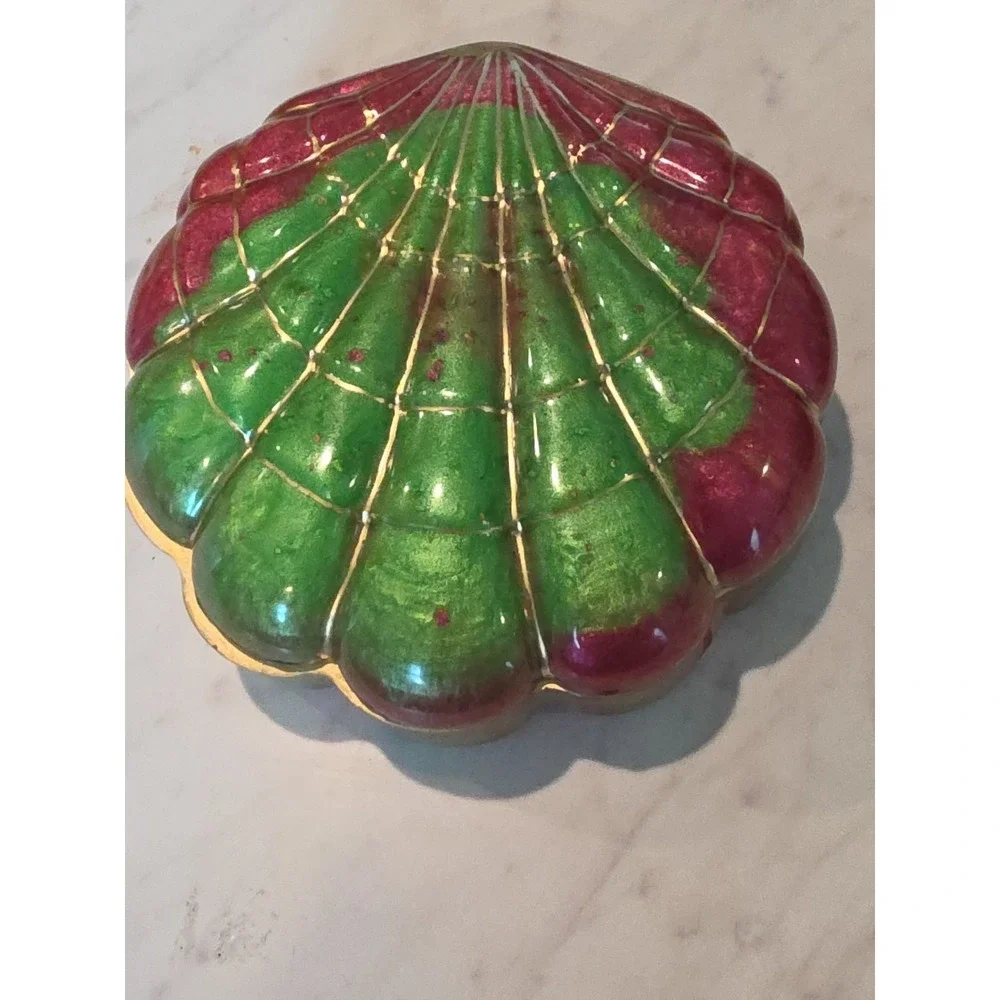 Handmade Resin Clamshell Storage Boxes Trinket Decoration Gift.  1016